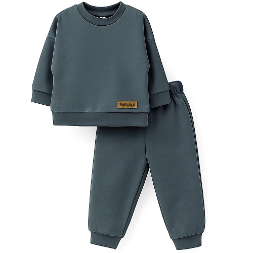 Спортивные костюмы