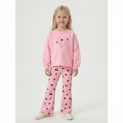 костюмы спортивные 