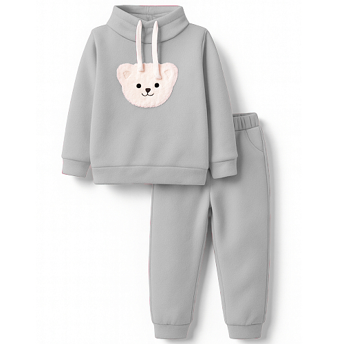 костюмы спортивные